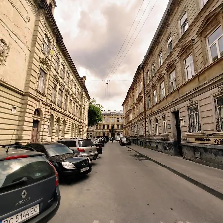 We Lwowie דירה *